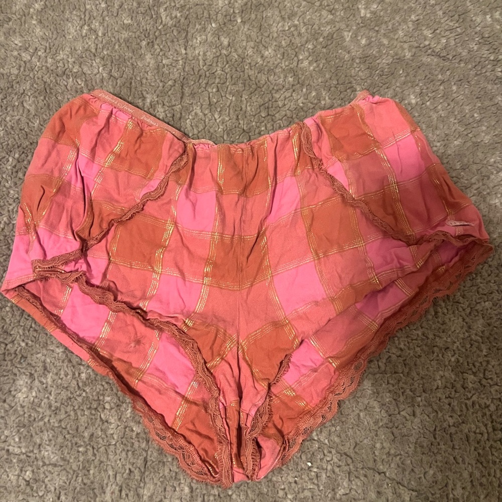 victoria’s secret pink red lace outline cozy lightweight pj shorts